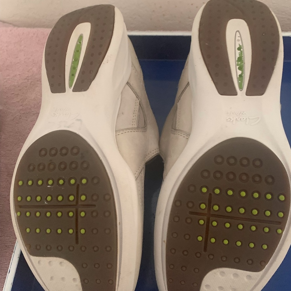 Clarks Wave - Picture 4 of 4